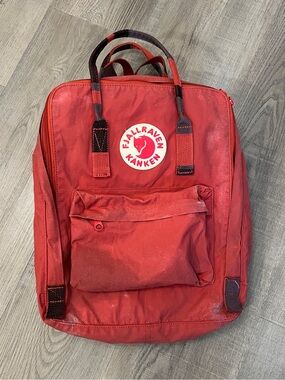 Fjallraven Kanken Mini Backpack Bag - Distressed